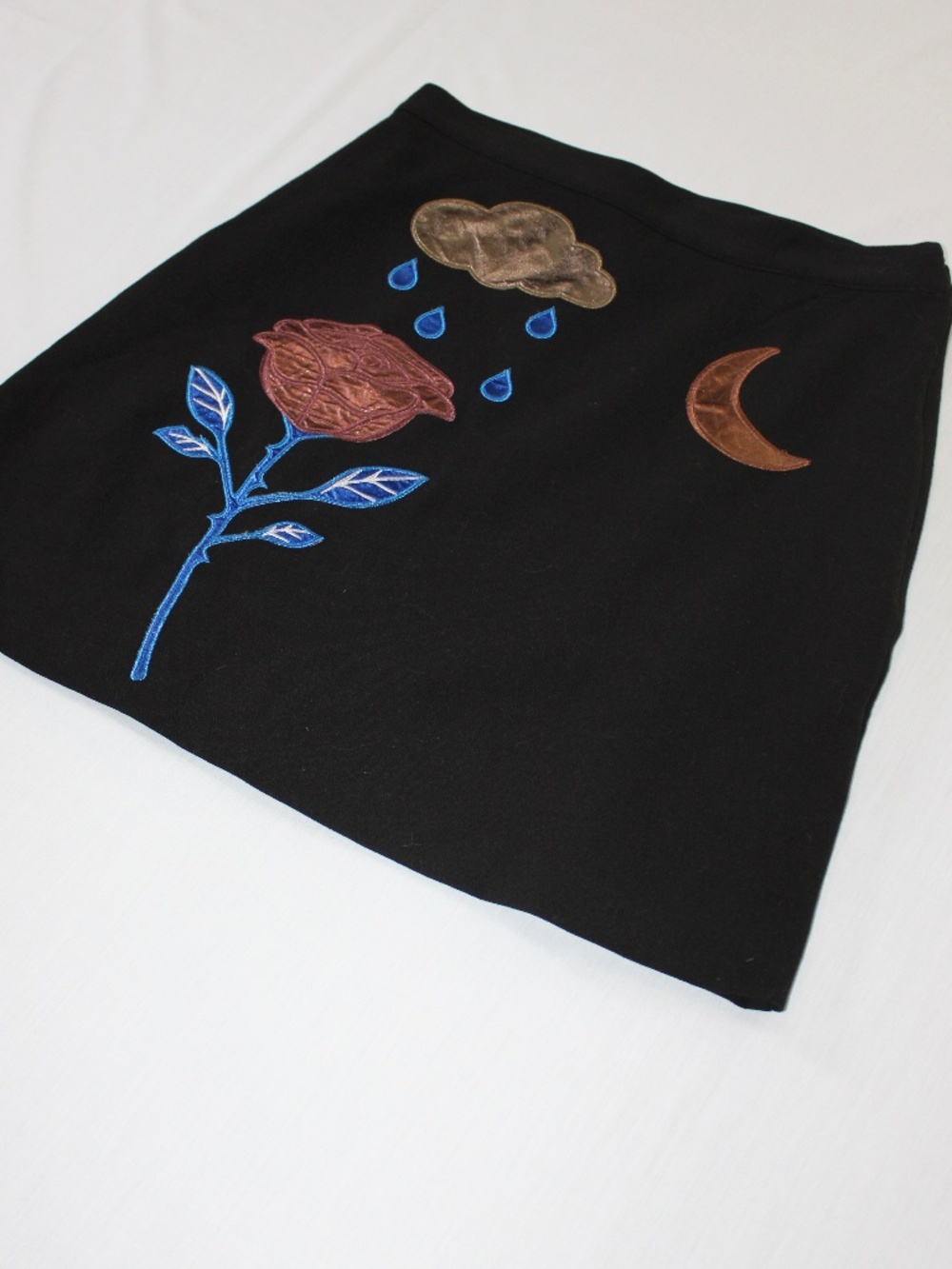 Barney's New York Cynthia Rowley NWT Black Rose Moon Appliqué Skirt Size 8